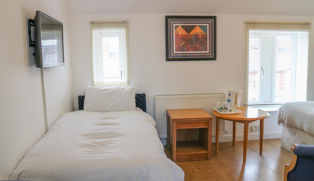 Oscar Lodge Northampton Rom bilde